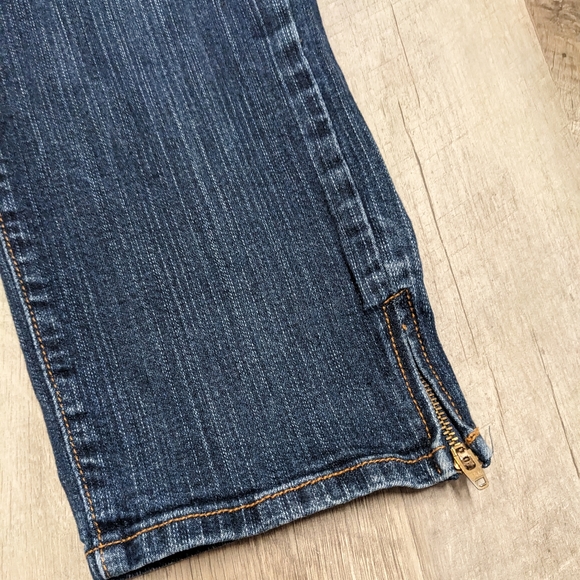 NYDJ Tummy Tuck Cropped Jeans - Picture 10 of 10